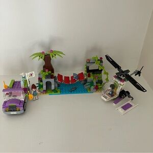Lego Friends set #41036. Jungle Bridge Rescue. 365 pieces. Mostly complete.